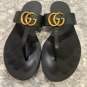 Gucci sandals 39